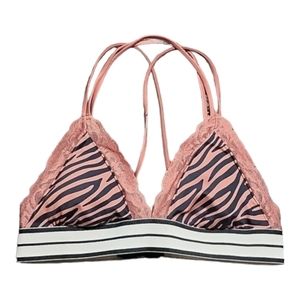 ⭐️Victoria's Secret Laurel & Love lace trimmed bralette size S